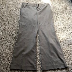 Wide leg lightweight trouser